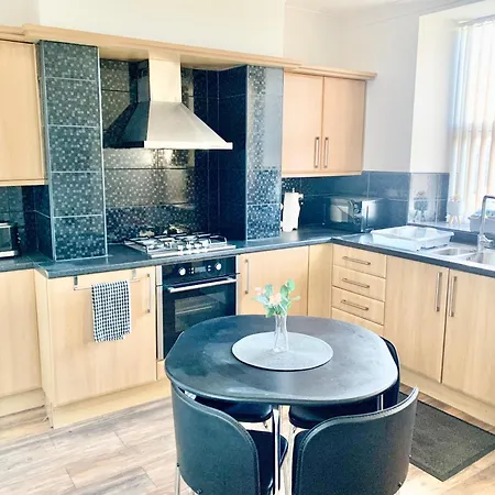Urba Luxury 3 Bed Stays Sheffield Central Exterior photo
