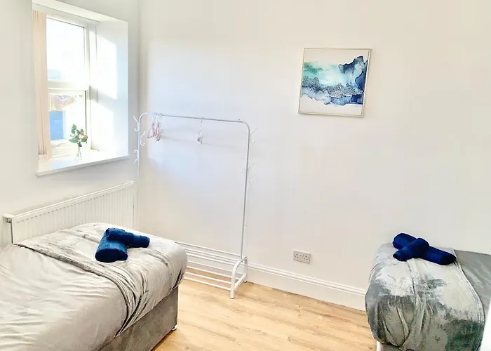 Urba Luxury 3 Bed Stays Sheffield Central